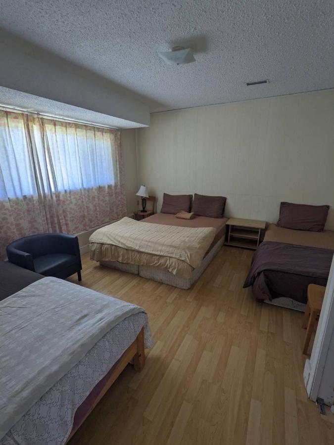 Vancouver Backpacker House - 10 Min Walk To Metrotown Skytrain Station Burnaby Buitenkant foto